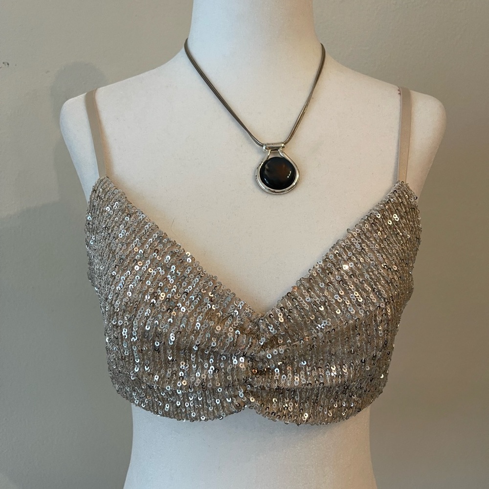 Luxxel Sequin top size small